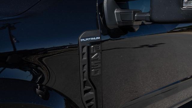 2025 Ford F-450 Super Duty King Ranch