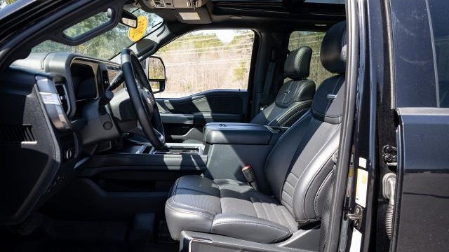 2025 Ford F-450 Super Duty King Ranch
