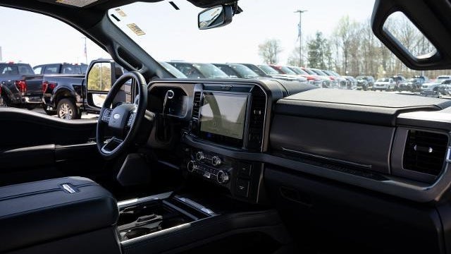 2025 Ford F-450 Super Duty King Ranch