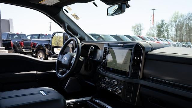 2025 Ford F-450 Super Duty King Ranch