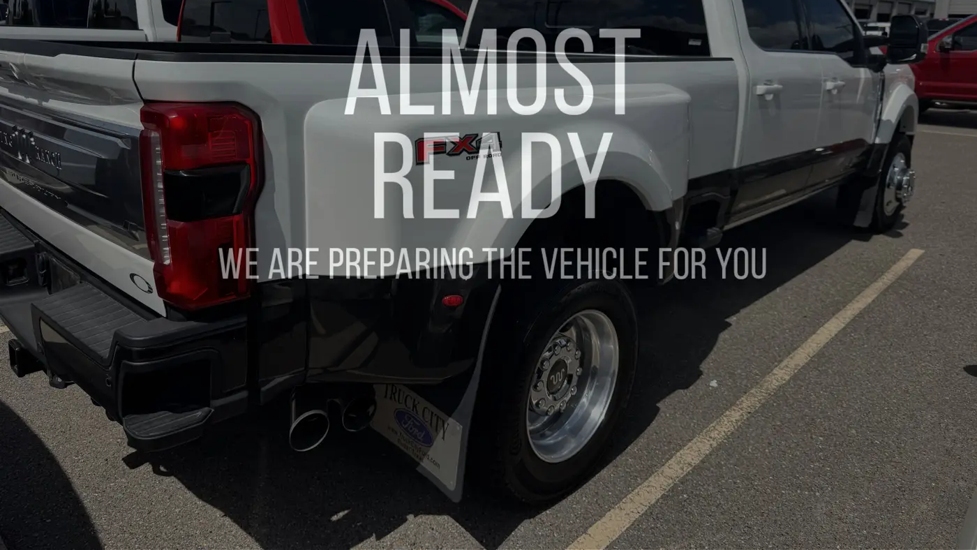 2025 Ford F-450 Super Duty XL