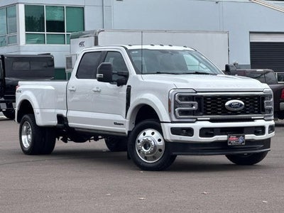 Photo of a 2026 Ford F-450 Super Duty 4X4 XLT 4DR Crew Cab 8 FT. LB DRW Pickup for sale