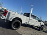 2026 F-450 Super Duty Thumbnail 2