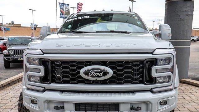 2026 Ford F-450 Super Duty Platinum