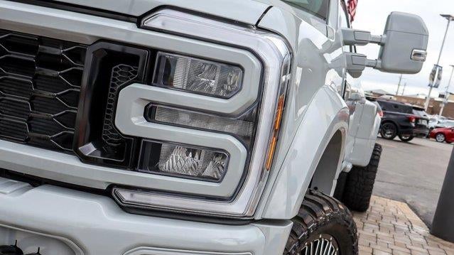 2026 Ford F-450 Super Duty Platinum