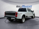 2026 F-450 Super Duty Thumbnail 5