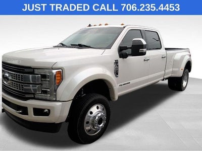 2019 Ford F-450 Super Duty 4X4 Platinum 4DR Crew Cab 8 FT. LB DRW Pickup