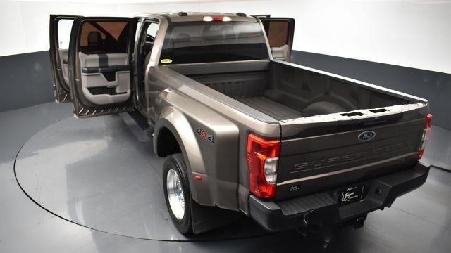 2022 Ford F-450 Super Duty Limited