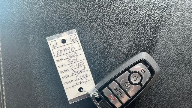 2023 Ford F-450 Super Duty King Ranch