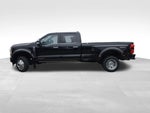 2023 F-450 Super Duty Thumbnail 4