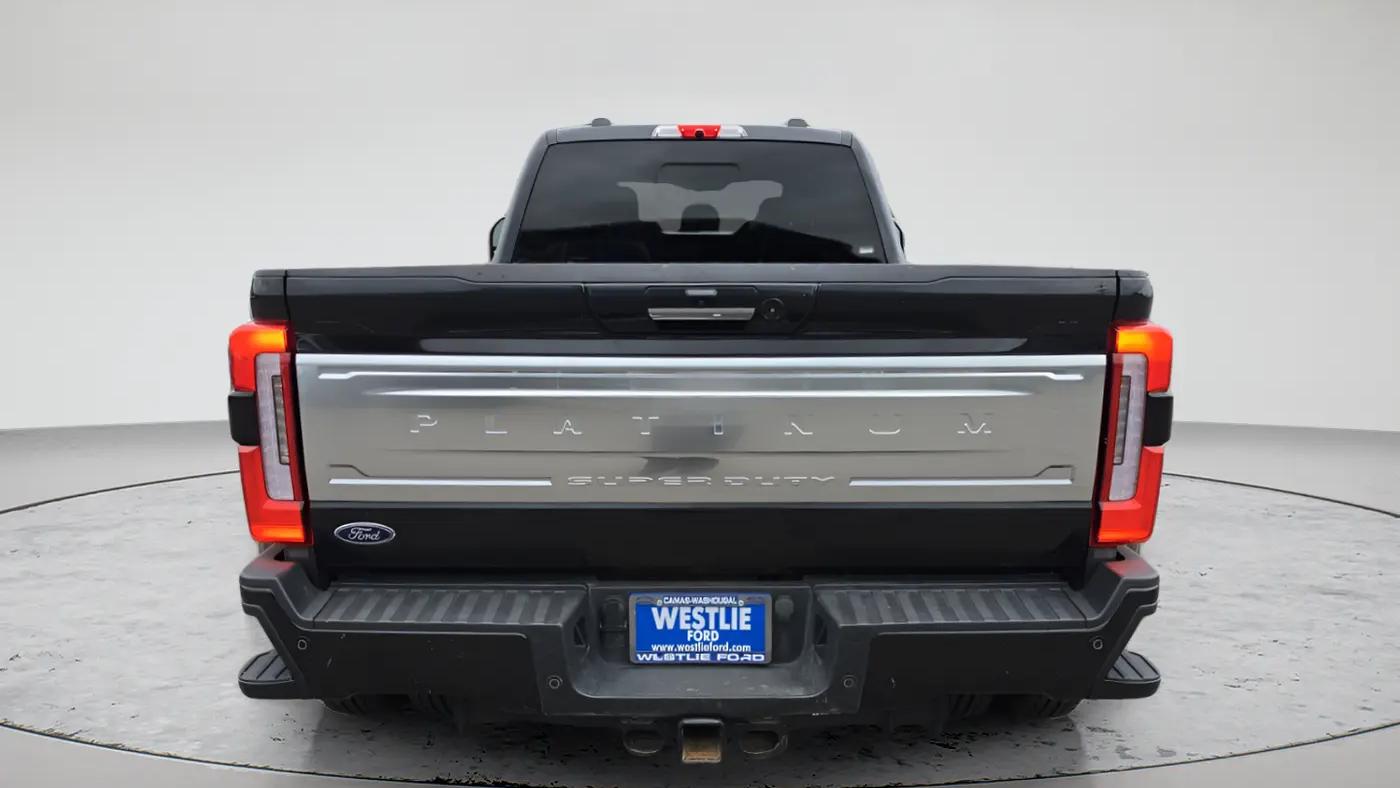 2023 Ford F-450 Super Duty King Ranch