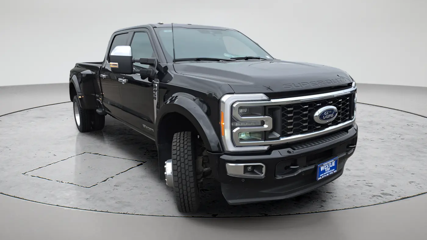 2023 Ford F-450 Super Duty King Ranch