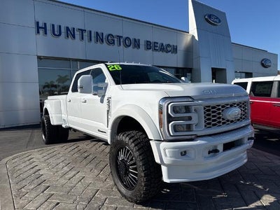 Photo of a 2026 Ford F-450 Super Duty 4X4 Lariat 4DR Crew Cab 8 FT. LB DRW Pickup for sale