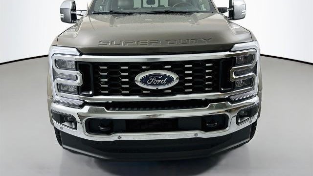 2026 Ford F-450 Super Duty XLT