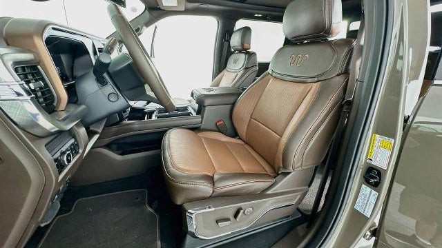 2026 Ford F-450 Super Duty XLT