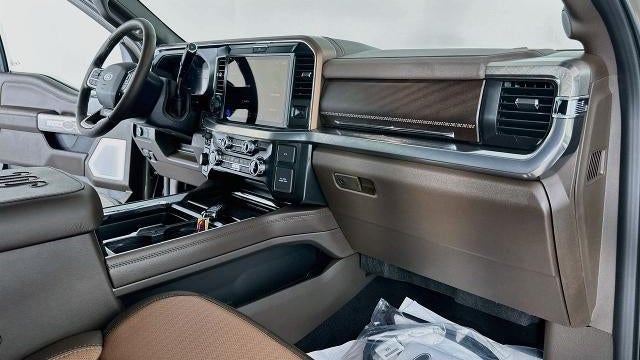 2026 Ford F-450 Super Duty XLT