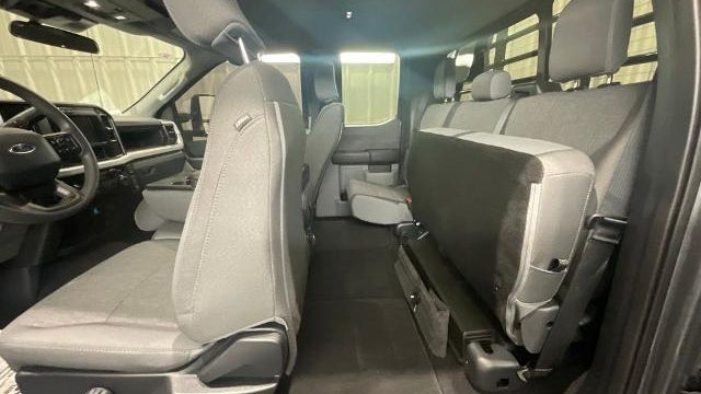 2025 Ford F-250 Super Duty XL