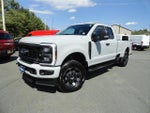 2025 F-250 Super Duty Thumbnail 1