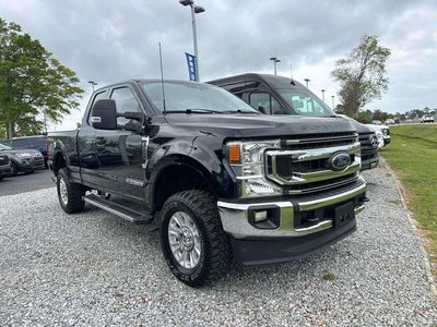 2022 Ford F-250 Super Duty 4X4 Lariat 4DR Supercab 6.8 FT. SB Pickup