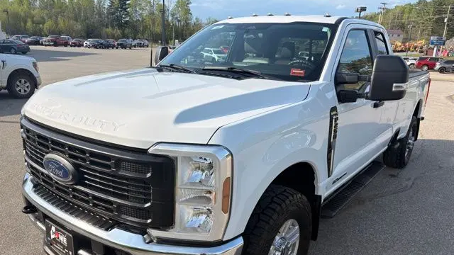 2024 Ford F-250 Super Duty XLT