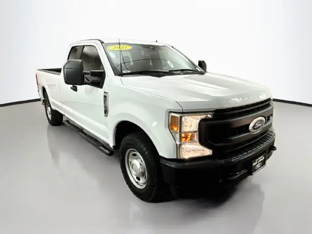 2021 Ford F-350 - $25,912