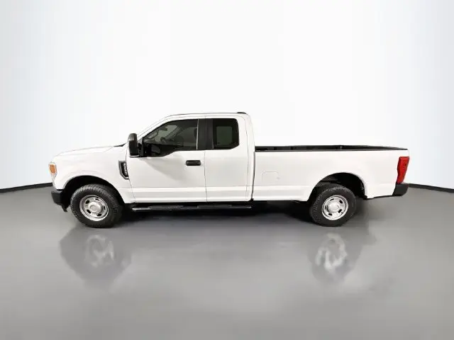 2021 Ford F-350 - $25,912