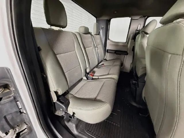 2021 Ford F-350 - $25,912