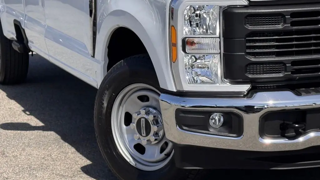 2024 Ford F-350 Super Duty XL