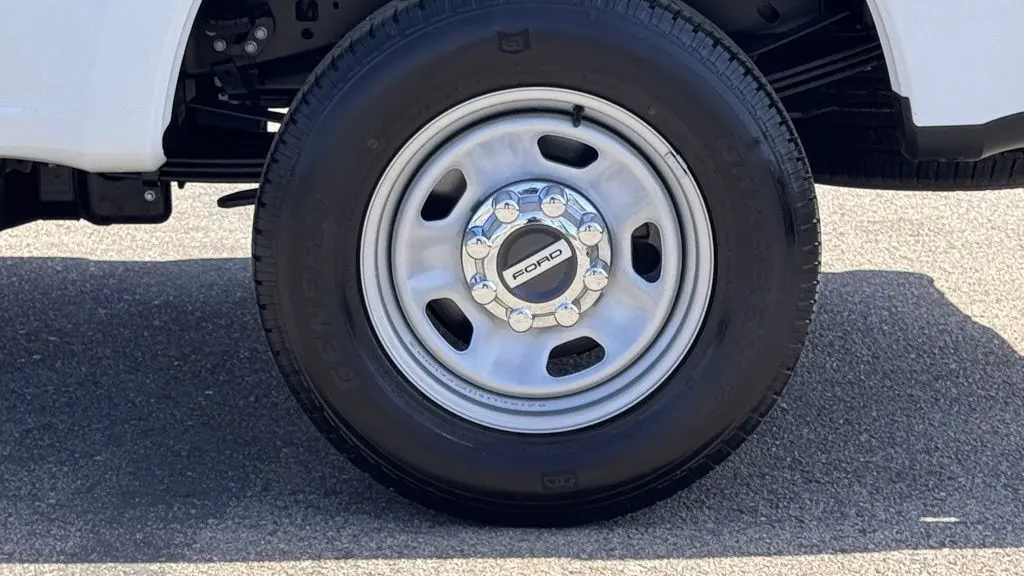 2024 Ford F-350 Super Duty XL