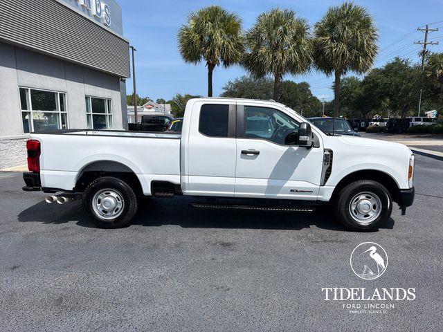 2024 Ford F-350 - $49,400