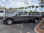 2024 F-350 Super Duty Thumbnail 2