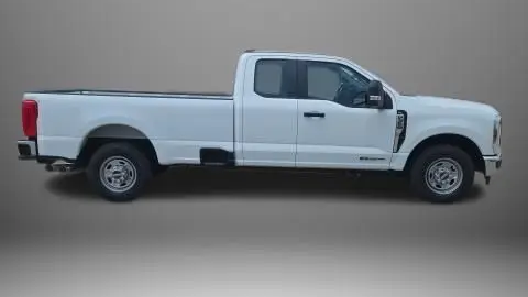 2025 Ford F-350 Super Duty XL