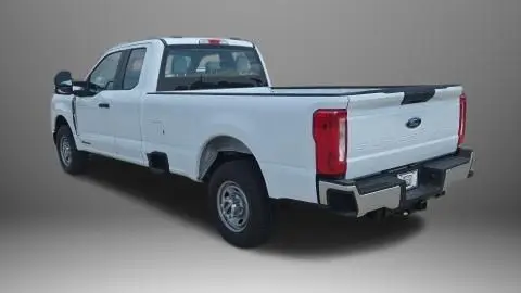 2025 Ford F-350 Super Duty XL
