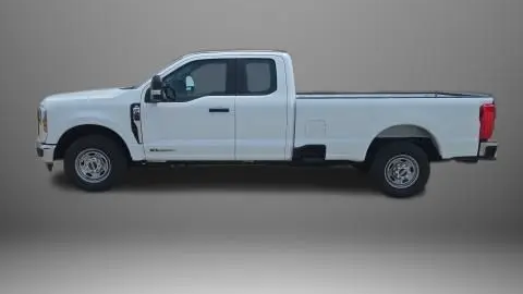 2025 Ford F-350 Super Duty XL