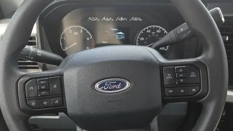 2025 Ford F-350 Super Duty XL