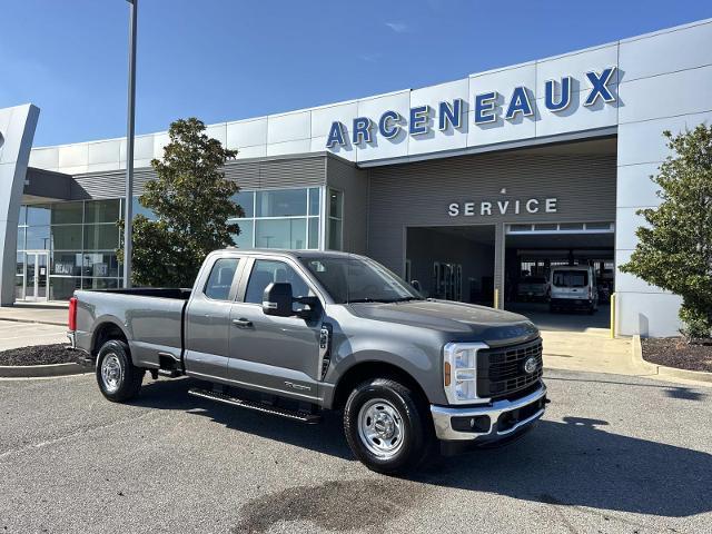 2025 Ford F-350