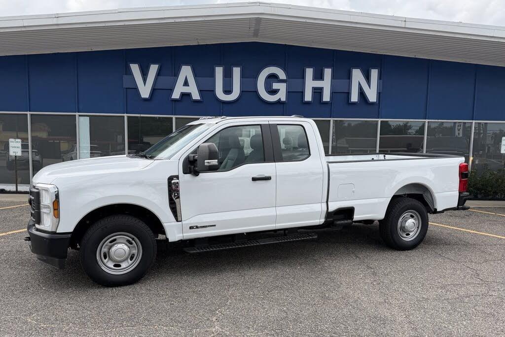2024 Ford F-350 - $50,798
