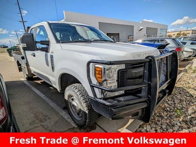 2017 Ford F-350 Super Duty 4X4 XL 4DR Supercab 6.8 FT. SB SRW Pickup
