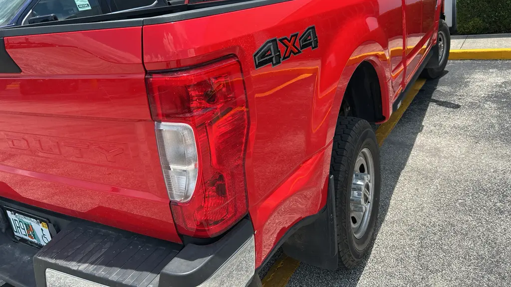2020 Ford F-350 Super Duty Lariat