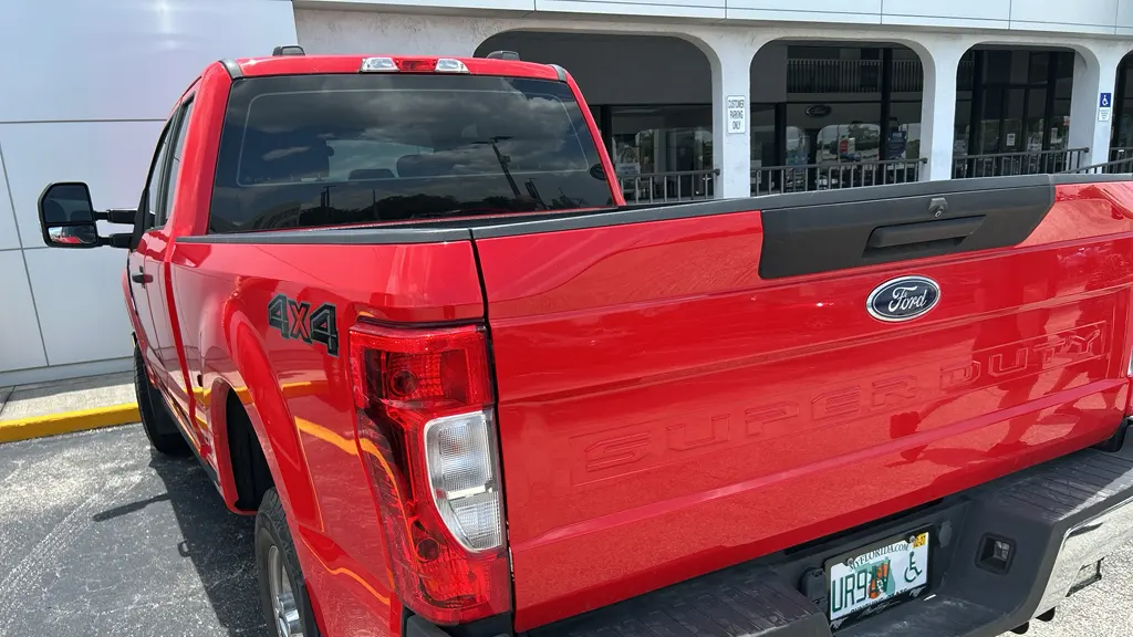 2020 Ford F-350 Super Duty Lariat