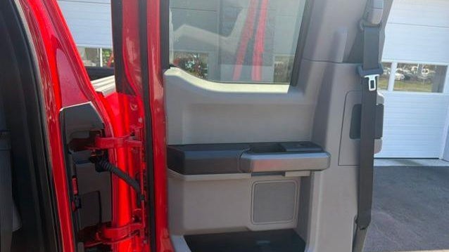 2022 Ford F-350 Super Duty XL