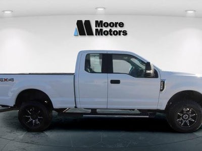 2018 Ford F-350 Super Duty 4X4 XL 4DR Supercab 6.8 FT. SB SRW Pickup