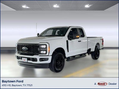 2023 Ford F-350 Super Duty 4X4 XL 4DR Supercab 6.8 FT. SB SRW Pickup