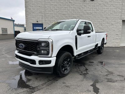 2024 Ford F-350 Super Duty 4X4 XL 4DR Supercab 6.8 FT. SB SRW Pickup