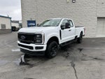 2024 F-350 Super Duty Thumbnail 2