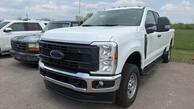 2025 Ford F-350 Super Duty XL