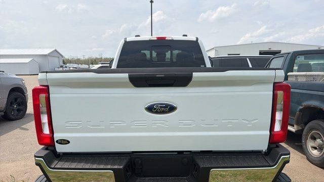 2025 Ford F-350 Super Duty XL