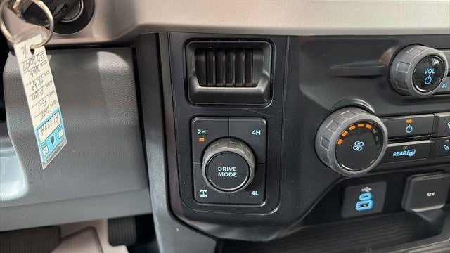 2025 Ford F-350 Super Duty XL