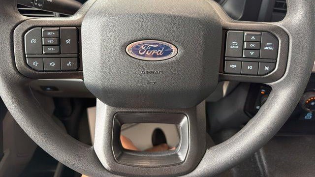 2025 Ford F-350 Super Duty XL