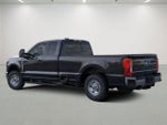 2024 F-350 Super Duty Thumbnail 4